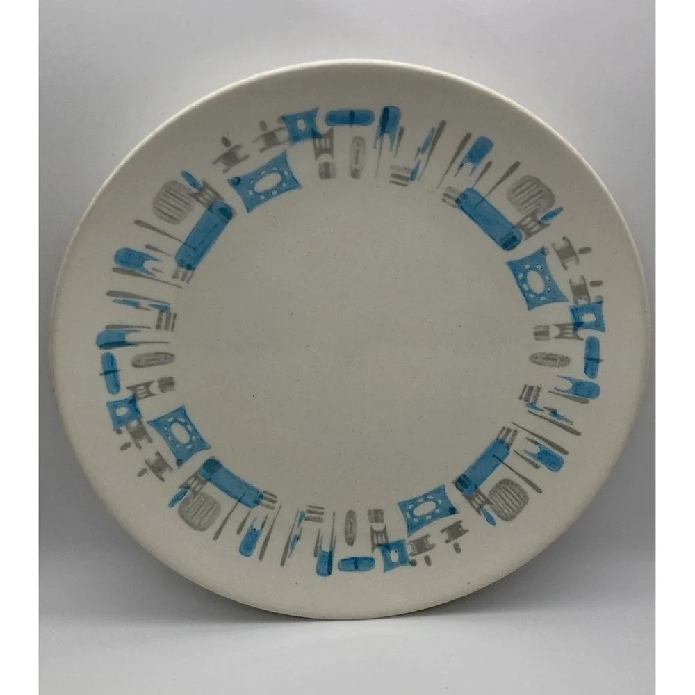 1 Vintage Atomic MCM Royal China BLUE HEAVEN Dinner Plates 10